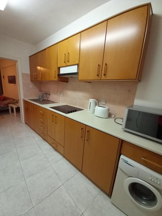 Old Town Apartment 2 Larnaka Exterior foto